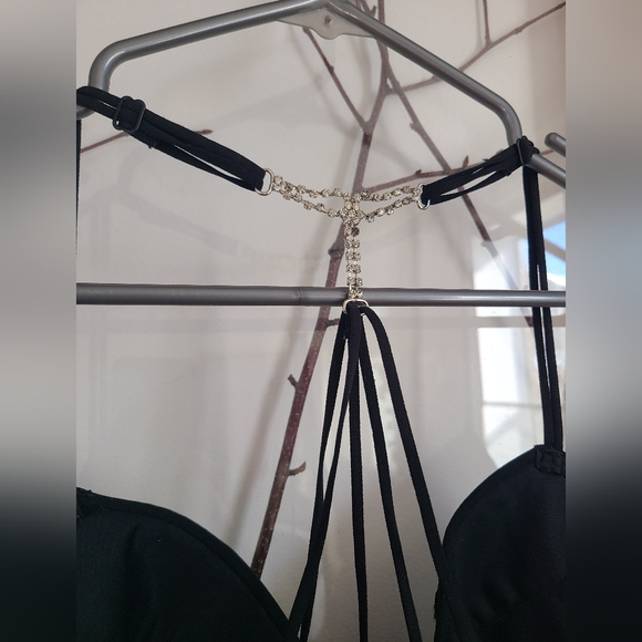 Elegant Black Lace Babydoll Lingerie - Large - Picture 5 of 7